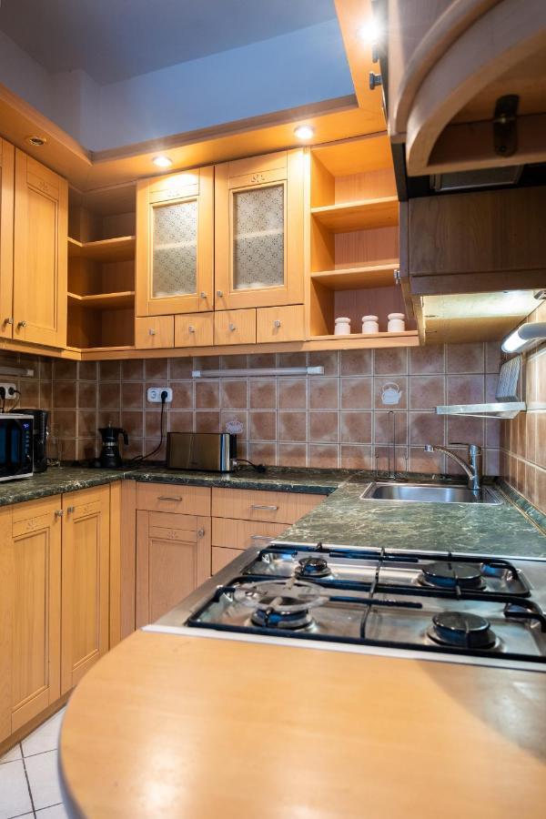 Appartement Sziklai Apartman à Veszprém Extérieur photo